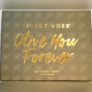 Violet Voss Olive You Forever eyeshadow palette.